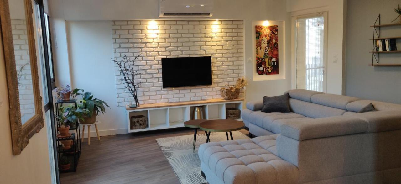 Tres Bel Appartement Central, Au Calme Avec Balneo Perpinhã Exterior foto