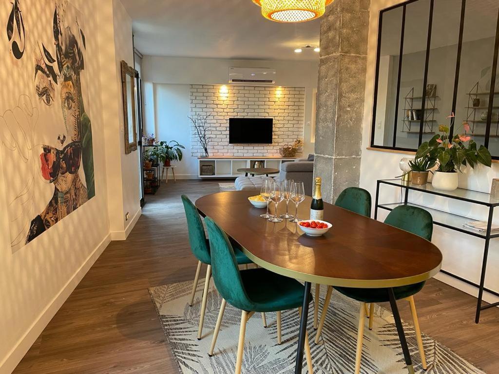 Tres Bel Appartement Central, Au Calme Avec Balneo Perpinhã Exterior foto